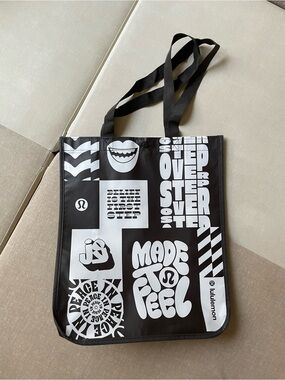 Lululemon Shopping Tote Bag - Large